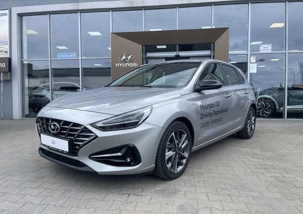 Hyundai I30 cena 105000 przebieg: 15, rok produkcji 2022 z Miłomłyn małe 46